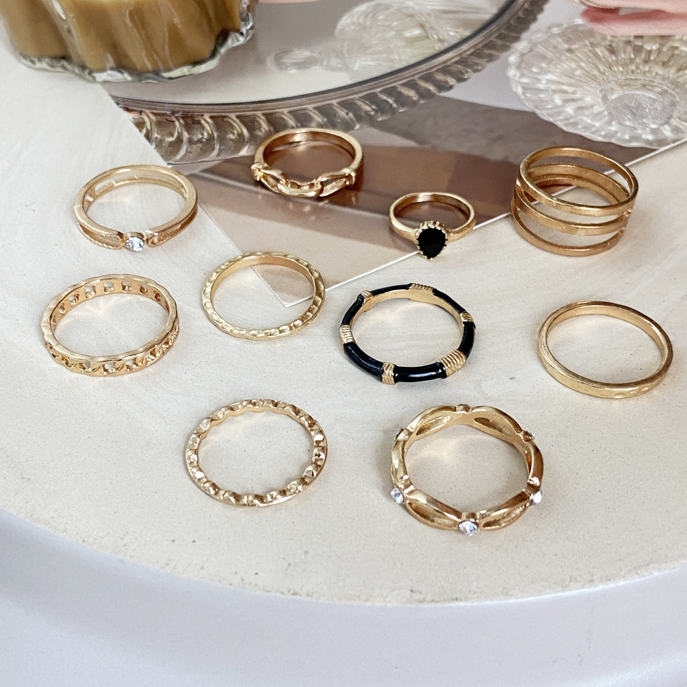 New Creative Retro Hollow Inlaid Zircon Black Joint Ring Set 10-piece Set display picture 5