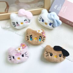 漫画ぬいぐるみkt猫ブローチアクセサリーハローキティ花猫服バッグ靴ソックスアクセサリー