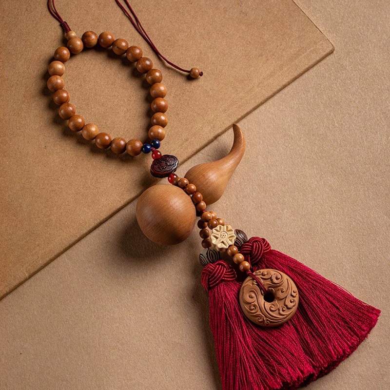 Natural peach wood car pendant 2024 new high-grade gourd car pendant brave men's and women's cinnabar car accessories
