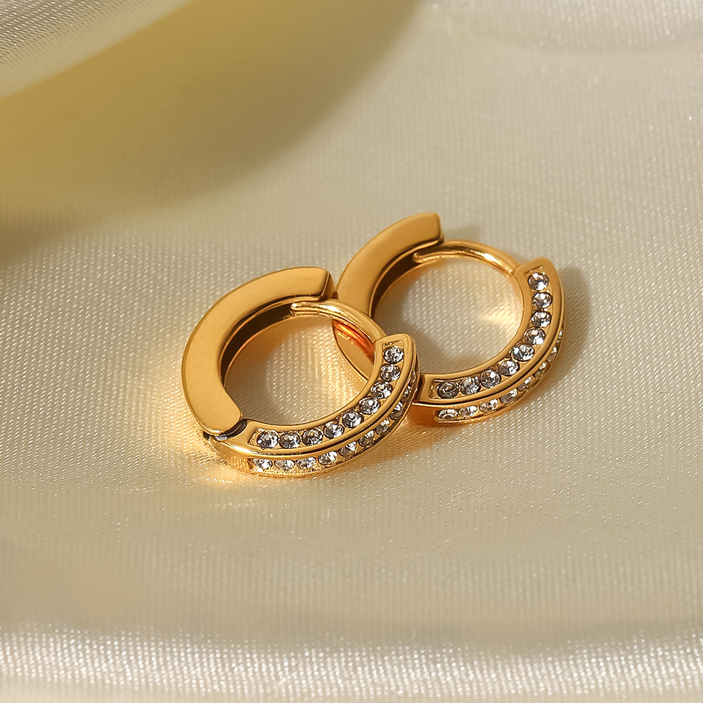 Fashion Circle Gold Plated Stainless Steel Zircon Gold Plated Earrings display picture 4