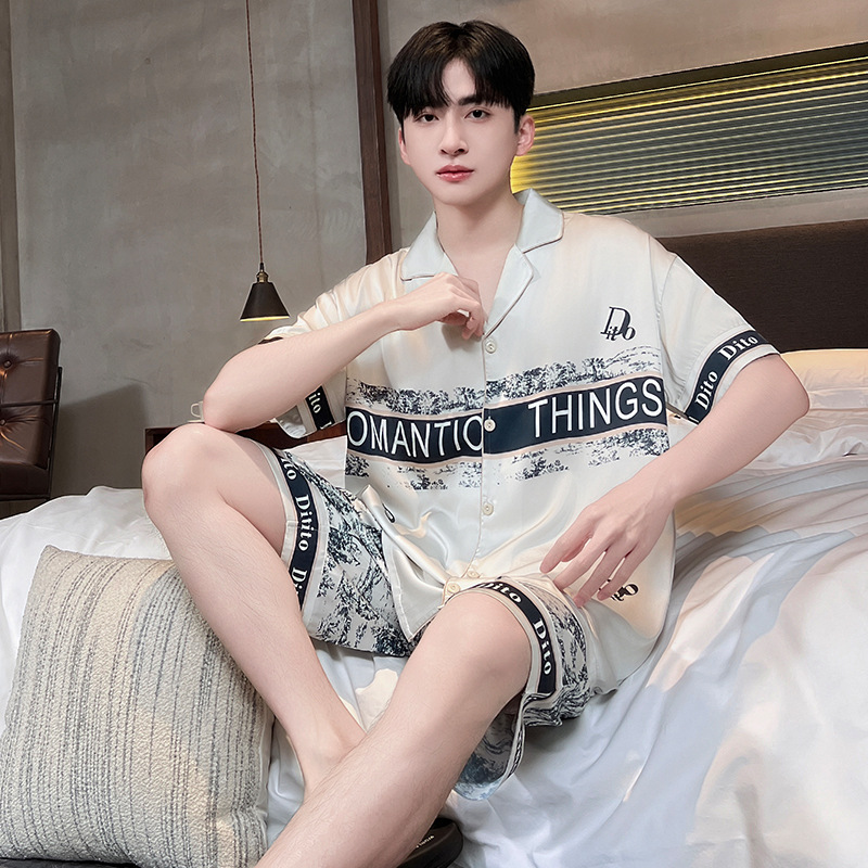 77772A# 블랙 스트립