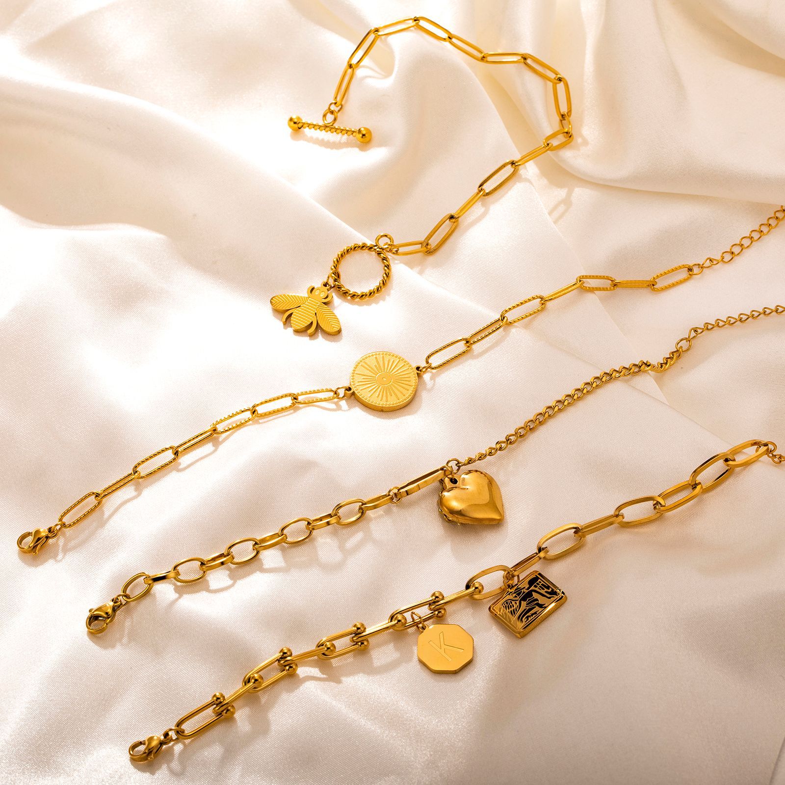 Simple Style Heart Shape Titanium Steel Plating Bracelets 1 Piece