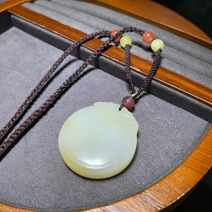Jin Yutang Hetian Jade Sheep Fatty Jade Ping An No-incident Brand Warm and Delicate Sugar Color and Full Atmosphere