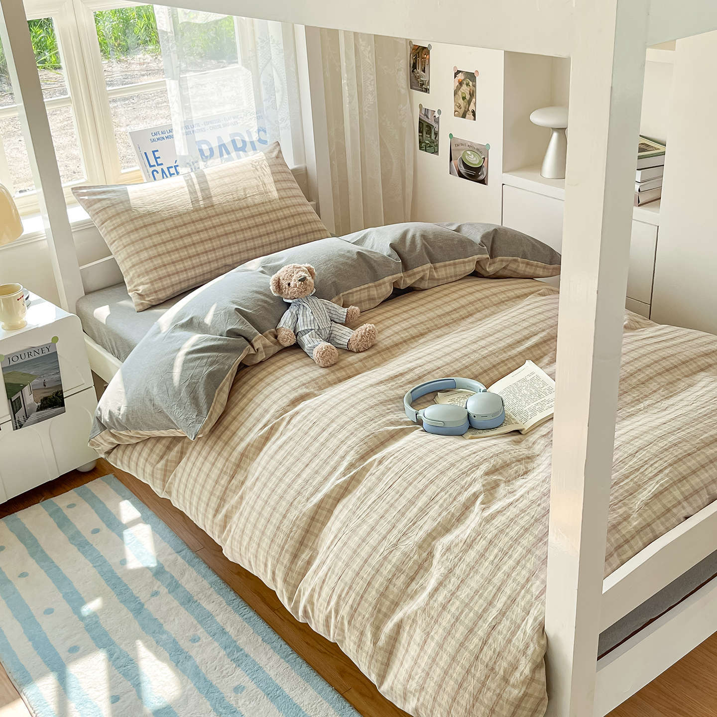 Cama teñida con hilo de algodón Juego de sábanas de algodón de tres piezas Funda de edredón 2025 Nuevo dormitorio de estudiantes Ropa de cama individual y doble