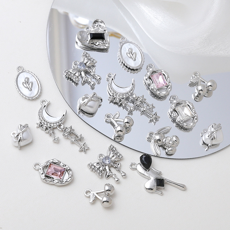 5g Weight Pendant Jewelry Making Type DIY Jewelry Accessories Classification 1 Piece Quantity Alloy Material Heart Shape, Bow Knot Pattern Plating Design Retro, Simple Style Style 1 Piece Alloy Heart Shape Bow Knot Pendant 无