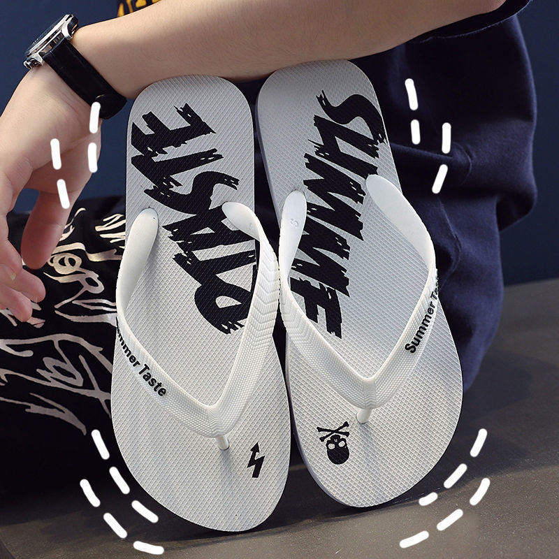 Beach new lightning flip-flops men's slippers men wear soft bottom wear-resistant student Korean version of the trend sandals