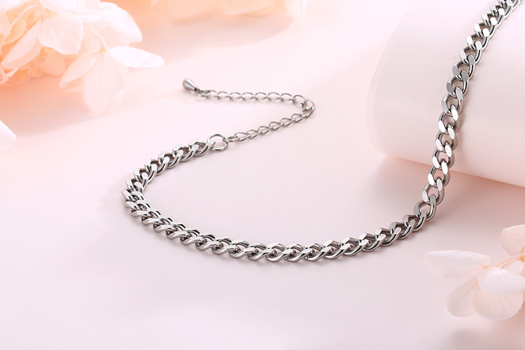 Fashion simple stainless steel Cuban chain anklet 18K gold female foot ornament wholesale