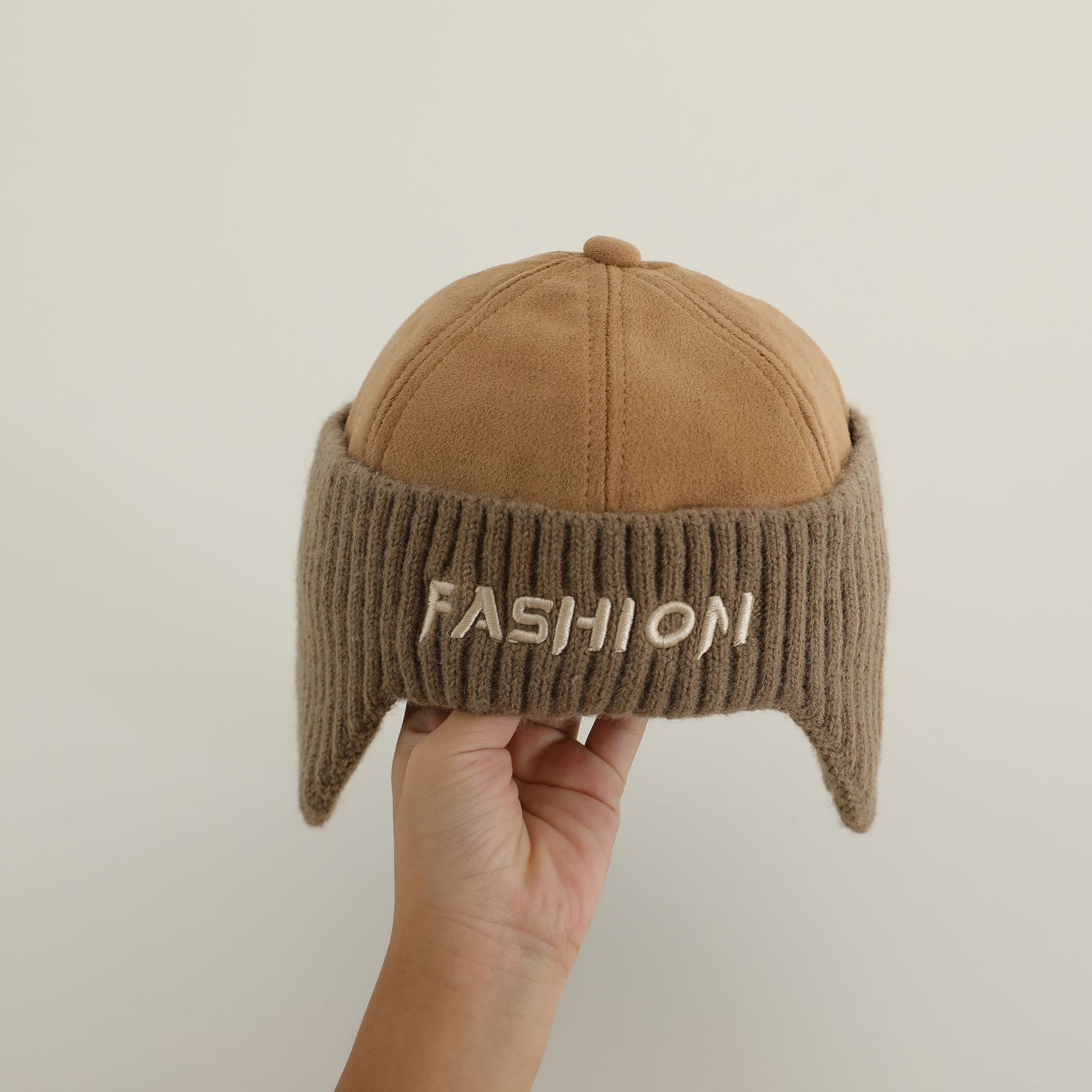 Sombreros infantiles otoño-invierno letras bordadas orejas sombreros para bebés de otoño lindo super lindo sombrero de punto extranjero