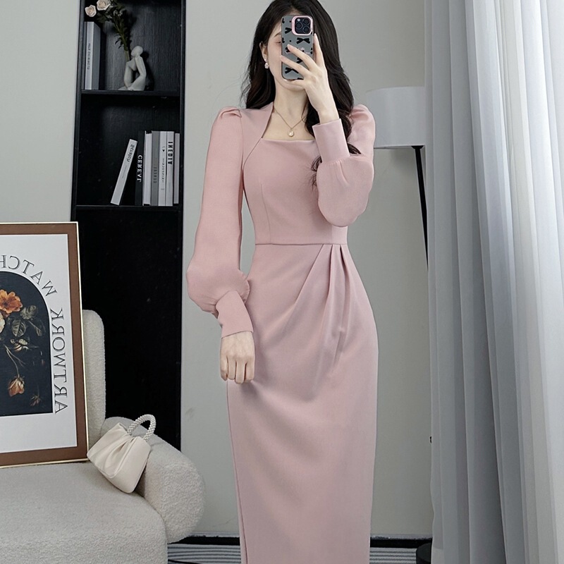 2025 Spring and Autumn Long Sleeve French Waist Design Sense Showing Mid-length Elegant New Square Collar Slimming dress Casual 2025 Spring and Autumn Long Sleeve French Waist Design Sense Showing Mid-length Elegant New Square Collar Slimming dress Casual