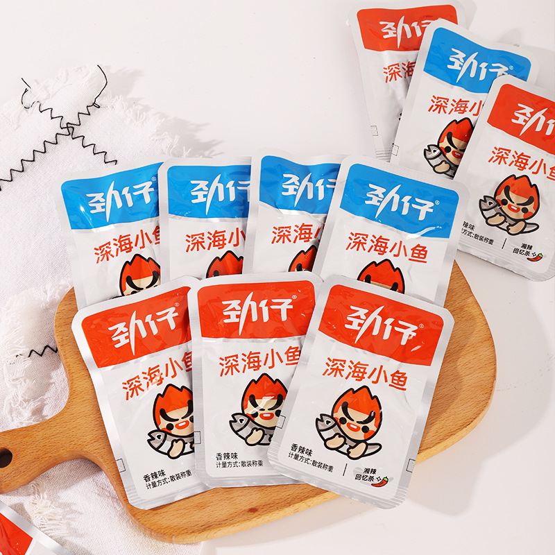 Deep sea fish 70g fish dried instant spicy spicy fish spicy casual snacks a hair