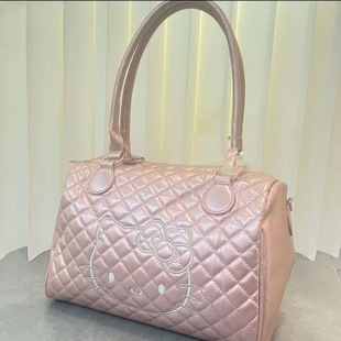 �й�HelloKitty���ذ��ɐ�����ܛƤ�μ������Ů������������д�