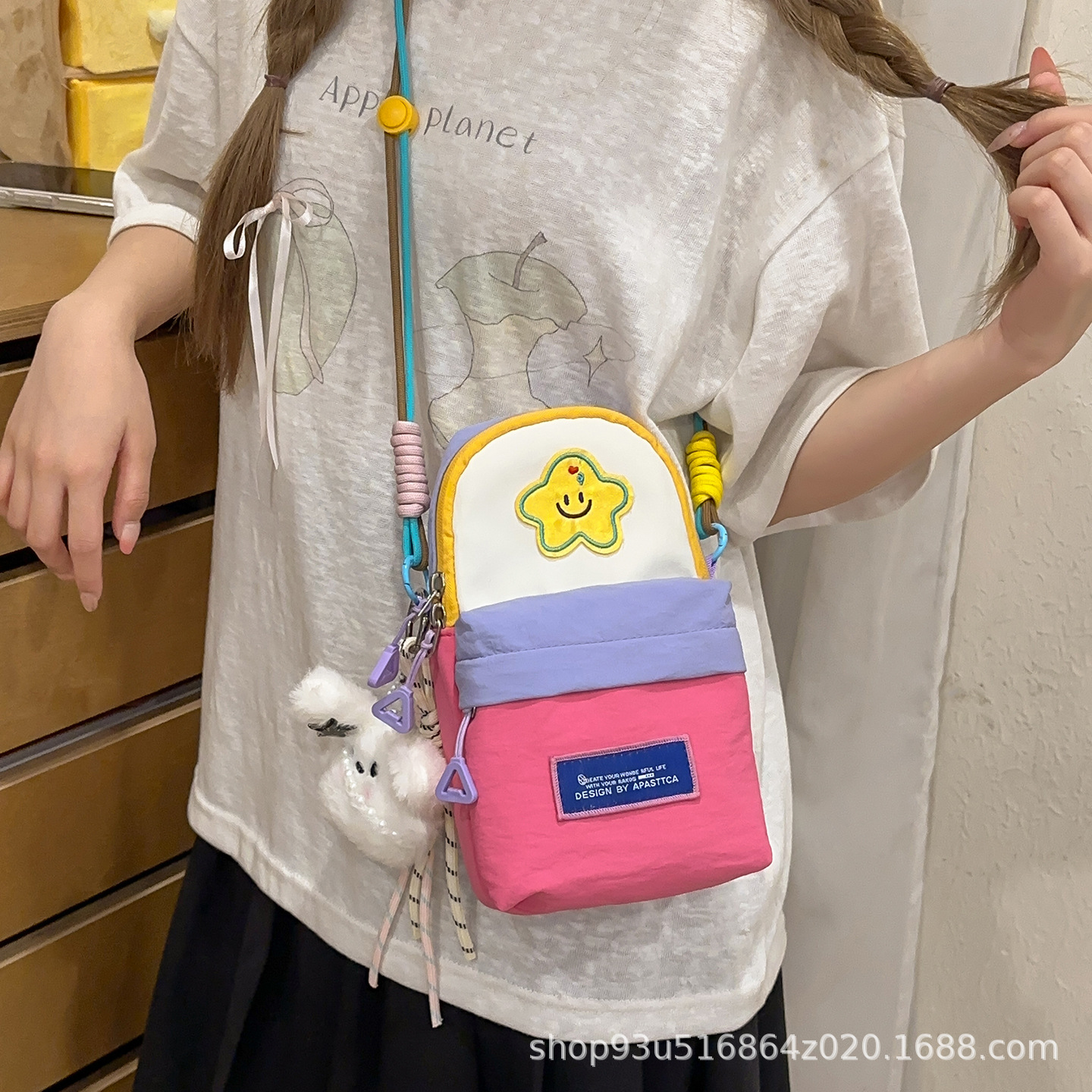 Children's outdoor travel multi-pocket lightweight phone bag dopamine color-blocking crossbody bag versatile street shoulder bag trendy
