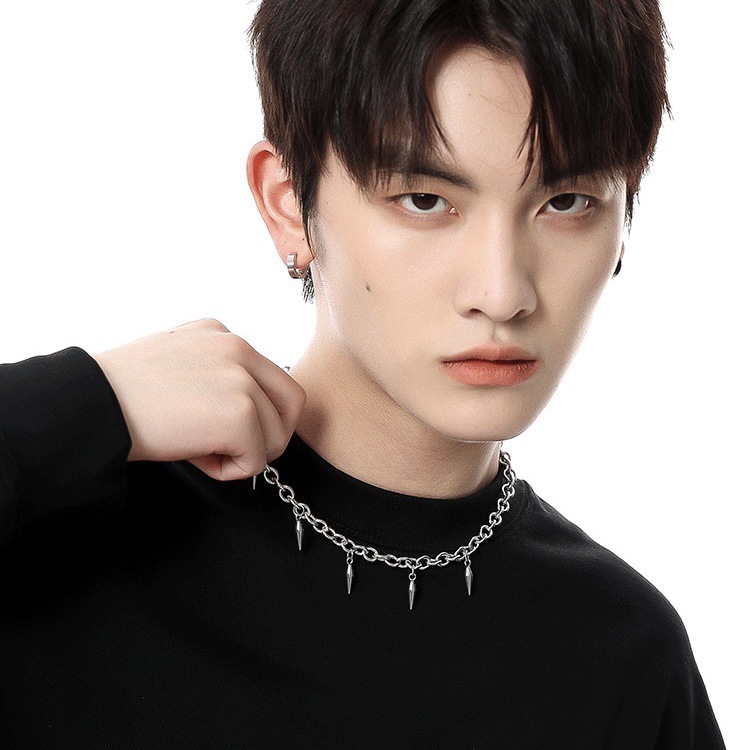 Collier à rivets et pompons en acier titane pour homme et femme, accessoire de style cool hip-hop, tendance, marque de rue_voghion.com