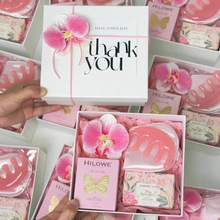 小红书推荐伴手礼女伴娘结婚手提风小众周年庆礼品婚礼美业礼物盒