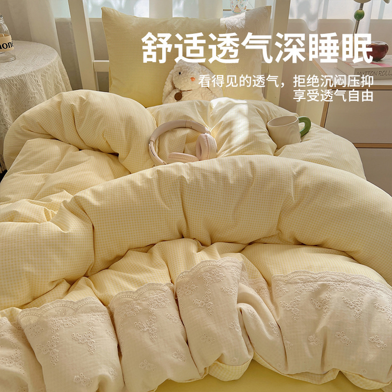 Algodón lavado con agua dormitorio estudiantil conjunto de tres piezas 2025 nueva colcha de cama de alojamiento de la escuela secundaria ropa de cama