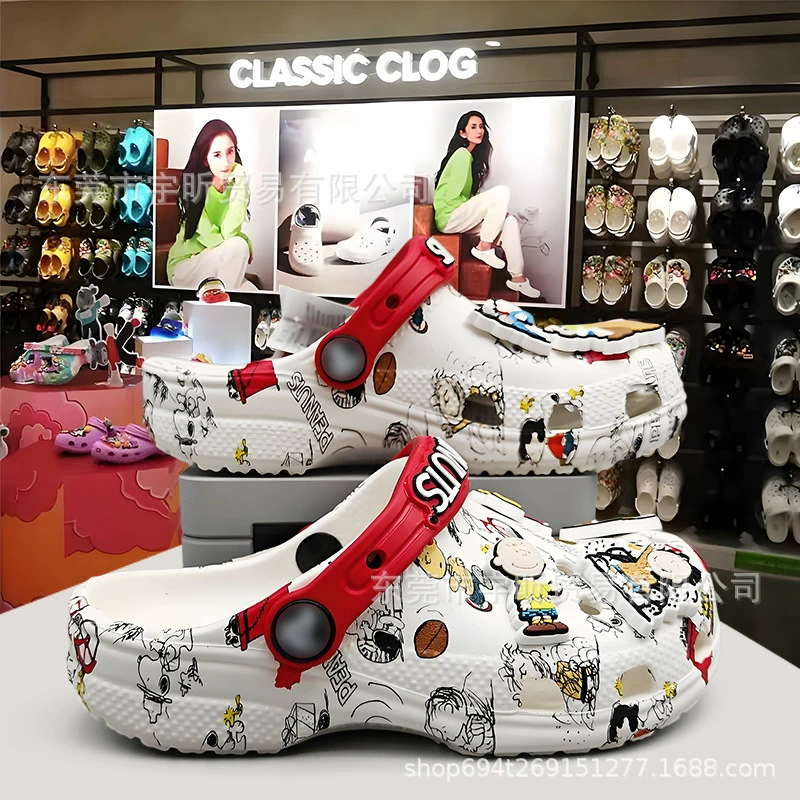 Кросс Снупи детская пещерная обувь Летние мальчики среднего и старшего возраста Баотоу Пляжная обувь звезда девушка сандалии