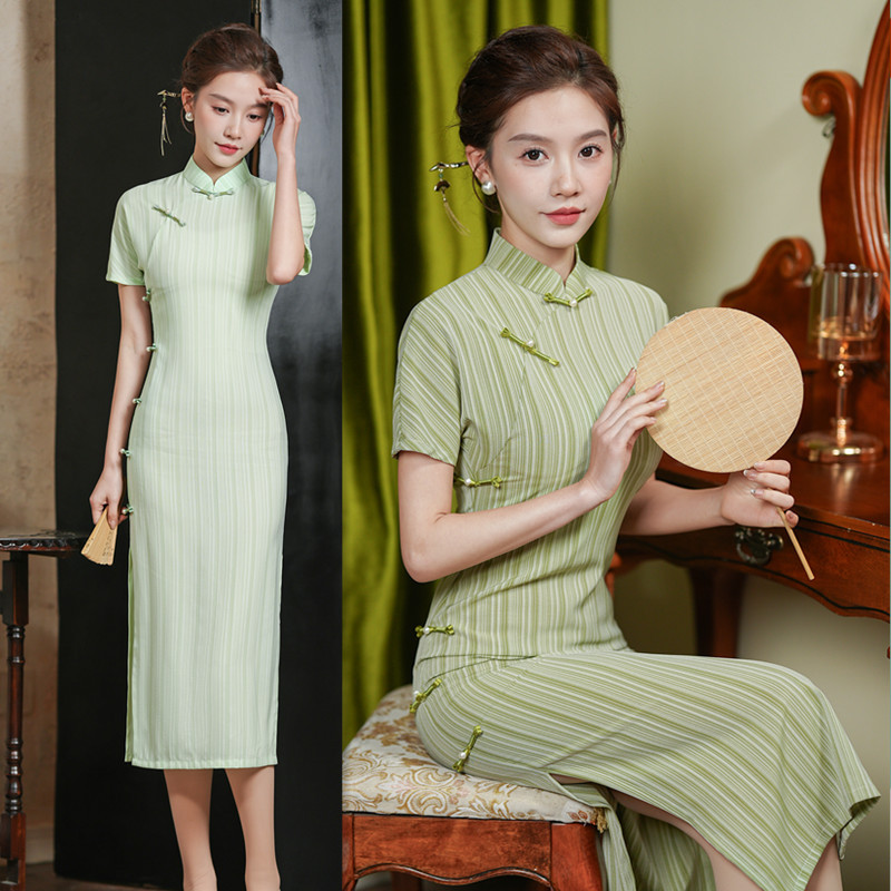 Young Slim-fit High-end Girl Retro Cotton and Linen Striped Cheongsam 2024 Summer Literary Students New Chinese Style