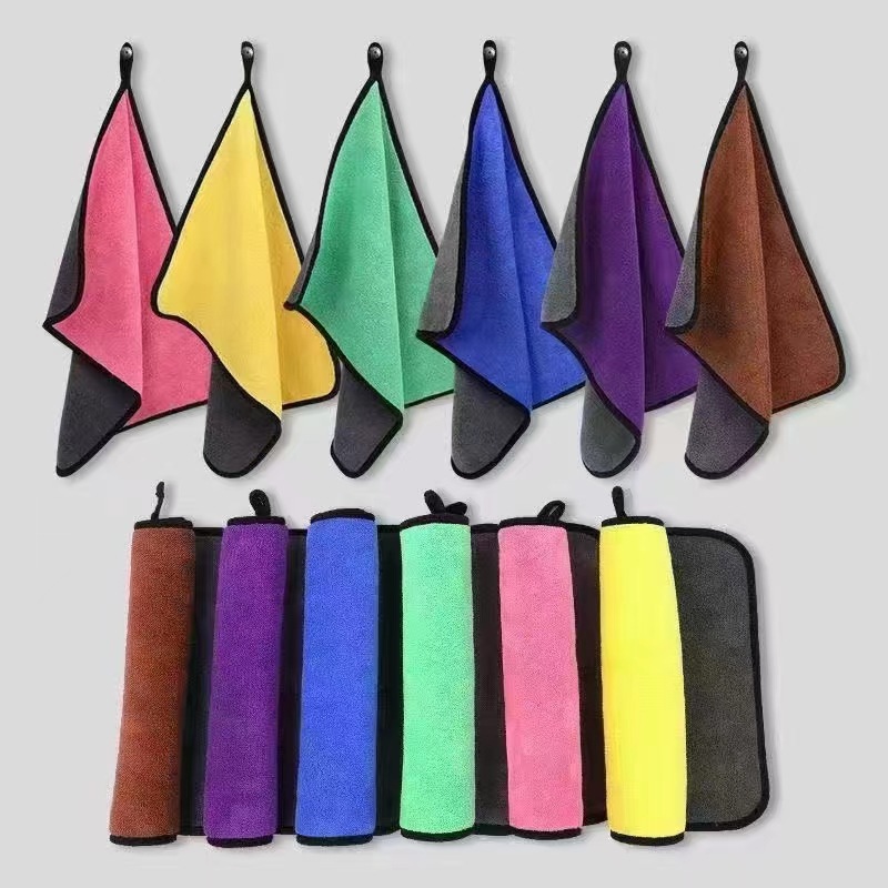 two-color double-sided hygienic towel