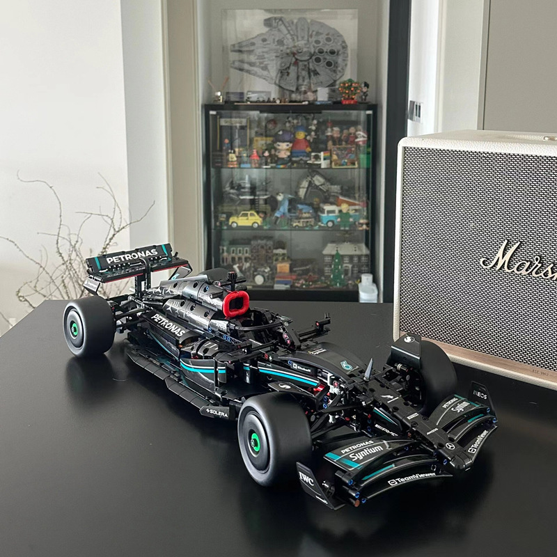 Mercedes-Benz F1 Racing Car Assembly Puzzle Model Small Particle Building Blocks Toy Boy Gift Cross-Border Wholesale