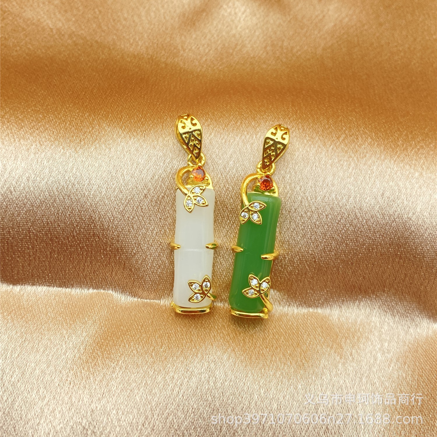 Bamboo fashionable pendant
