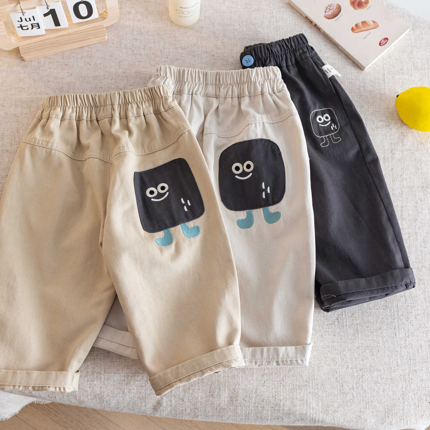 Children's autumn cartoon trousers for boys
