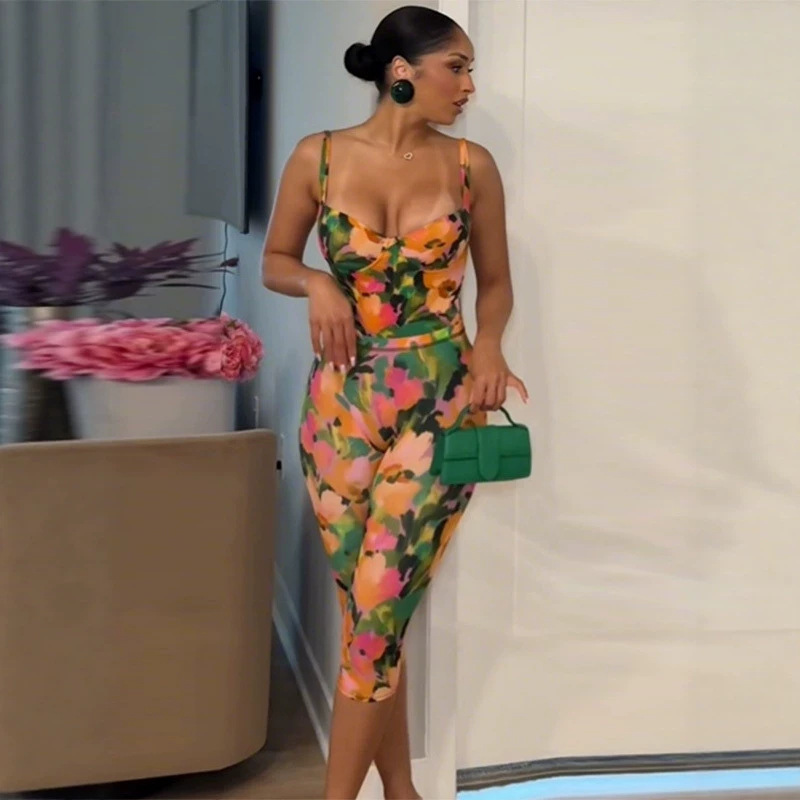 European and American Style Printed Summer Women's Suit with Strapless Top + High-Waisted Slim-Fit Pants, Waist-Cinching and Slimming Two-Piece Set, Vacation Style European and American Style Printed Summer Women's Suit with Strapless Top + High-Waisted Slim-Fit Pants, Waist-Cinching and Slimming Two-Piece Set, Vacation Style