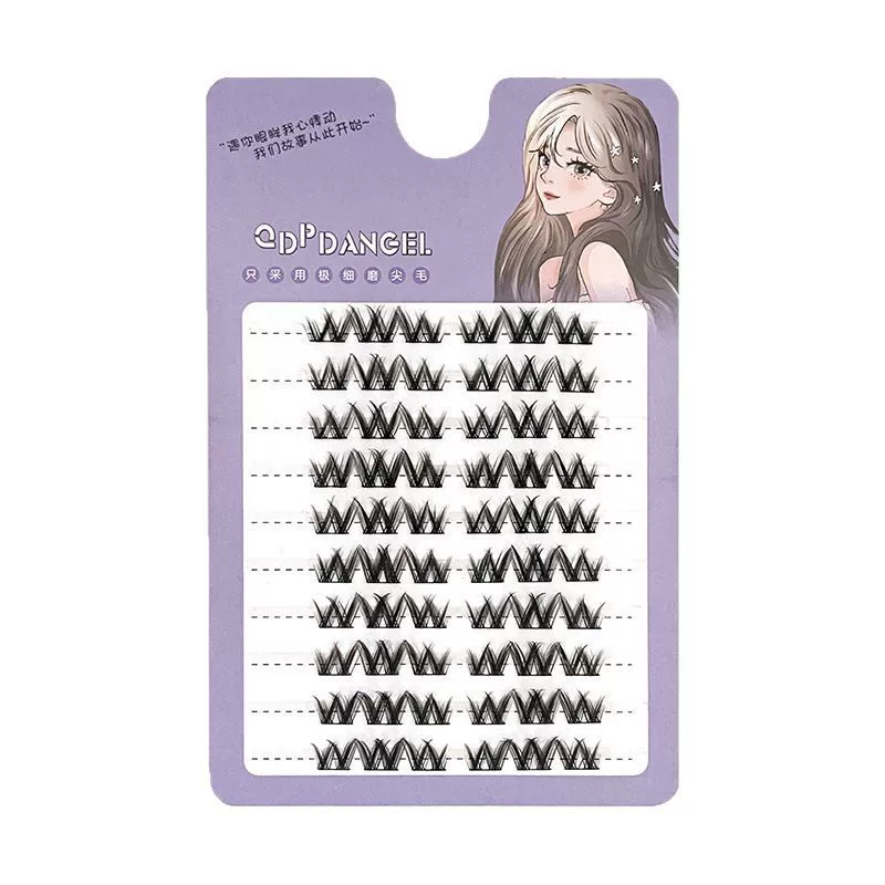 Capacious false eyelashes flower-shaped, for every day