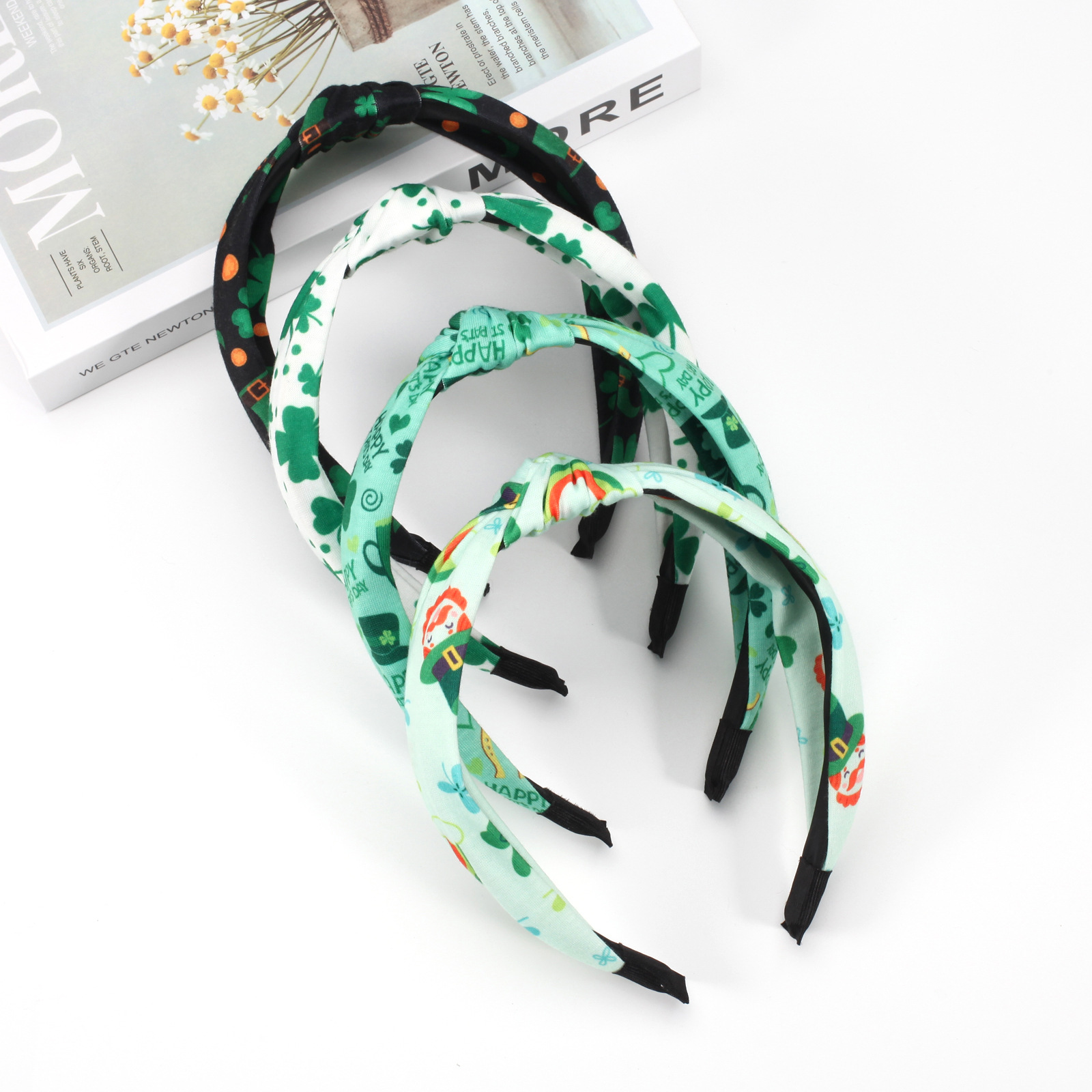 134g Weight Hair Band Hair Accessories Type 1 Piece Quantity Party, Festival Occasion St. Patrick Festival Shamrock Pattern All Seasons Season Women's Gender Classic Style Style Green Color Classic Style Women's Shamrock Cloth Hair Band 3
