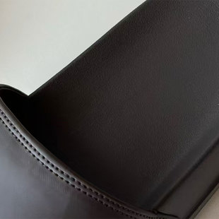 �ļ��¿���Ь�⴩���eܛ��һ�֕r����Ь ���l042013