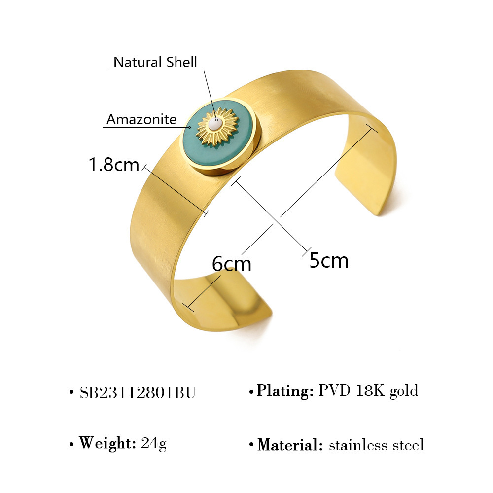 Oferta especial experiencia europea y americana joyería de acero titanio vacío galvanoplastia no decoloración no alérgica joyería pendientes collar fábrica al por mayor