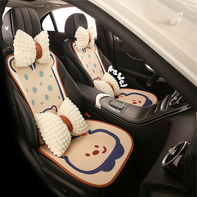 卡通北极熊女四季通用汽车坐垫 适用于领克03 z10 z20 07 08 01
