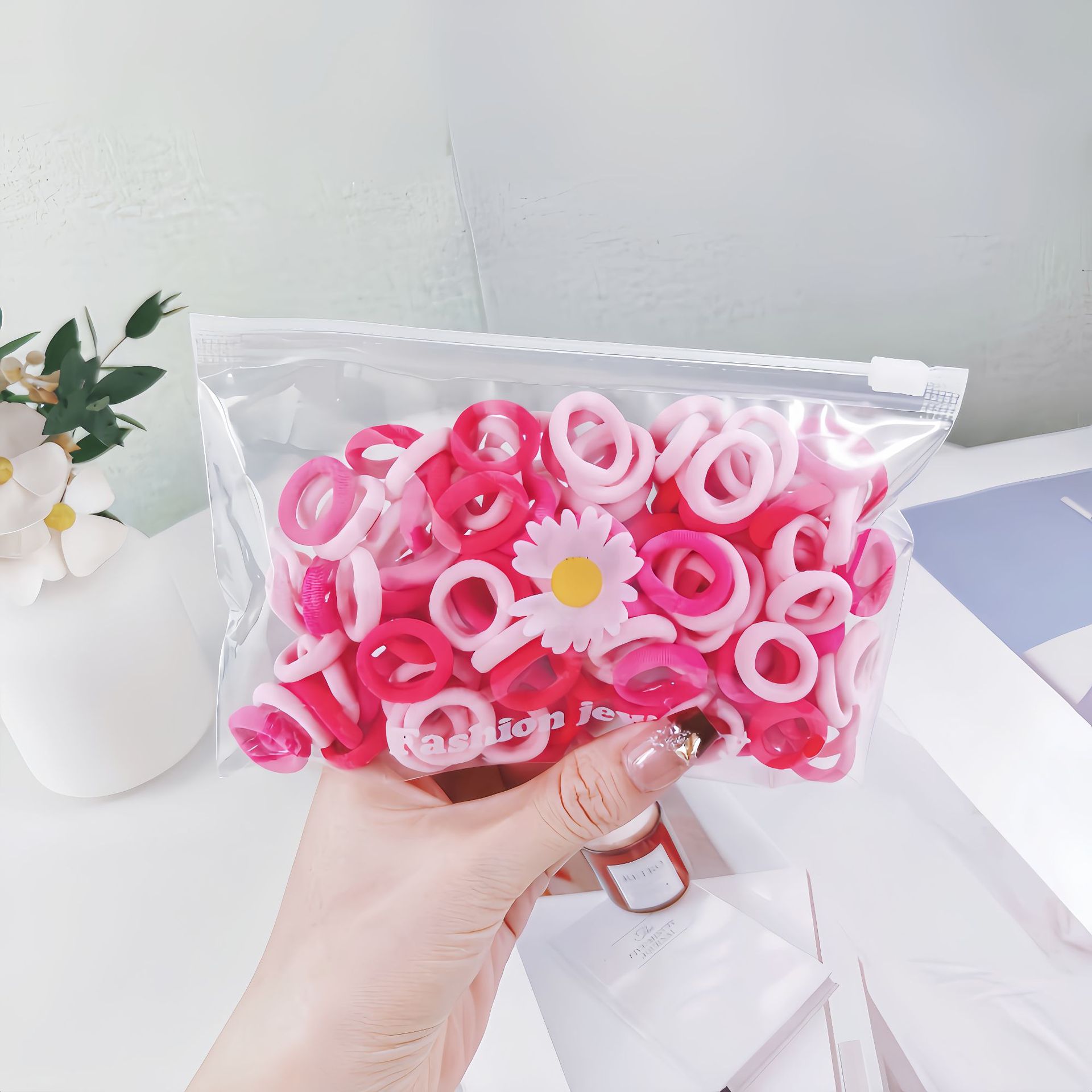 Pink chrysanthemum bag