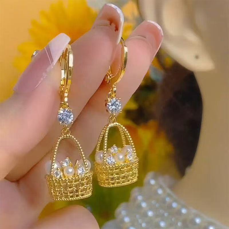 High-End Bead Flower Basket Earrings 2025 New Style Versatile Niche Design Earrings for Women
