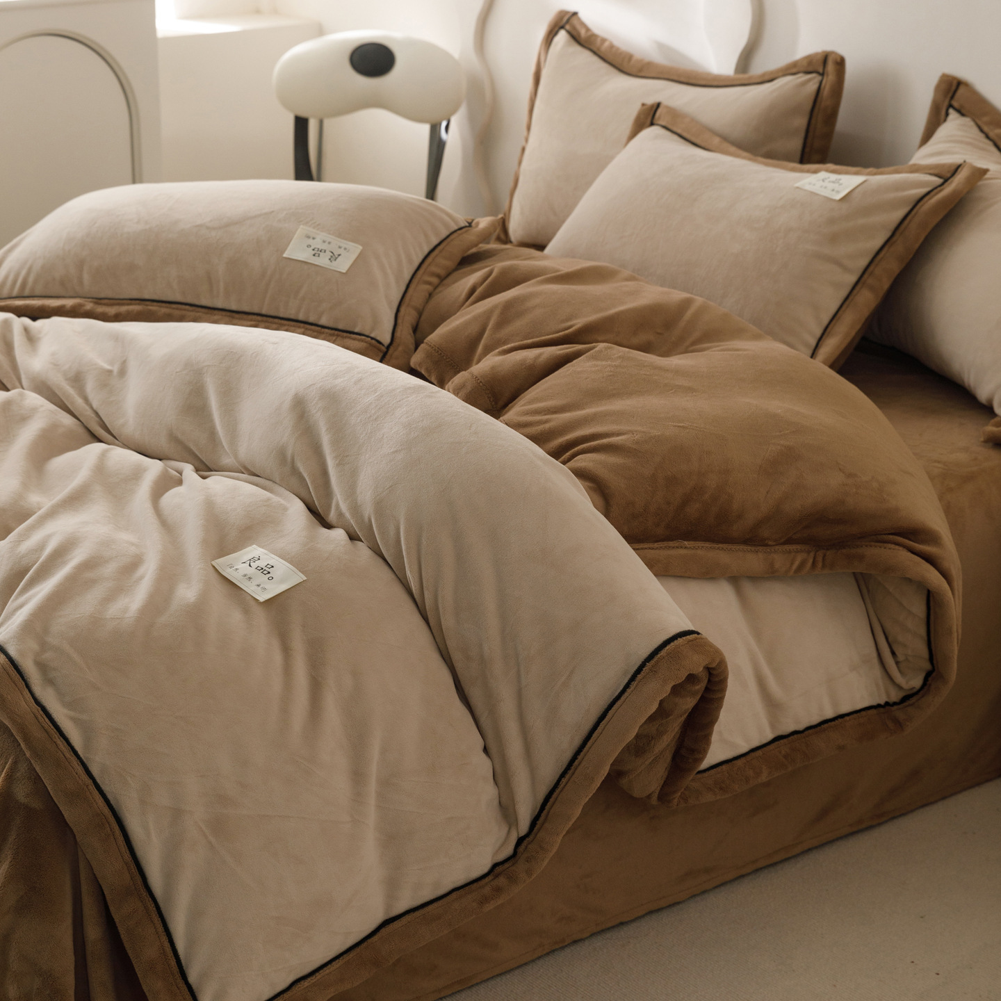 Milk Velvet Thickeneded Quilt Cover Single Piece Winter Double-Sided Velvet Quilt Cover Single and Double Fleece-Lined Flannel Coral Velvet Three-Piece Set