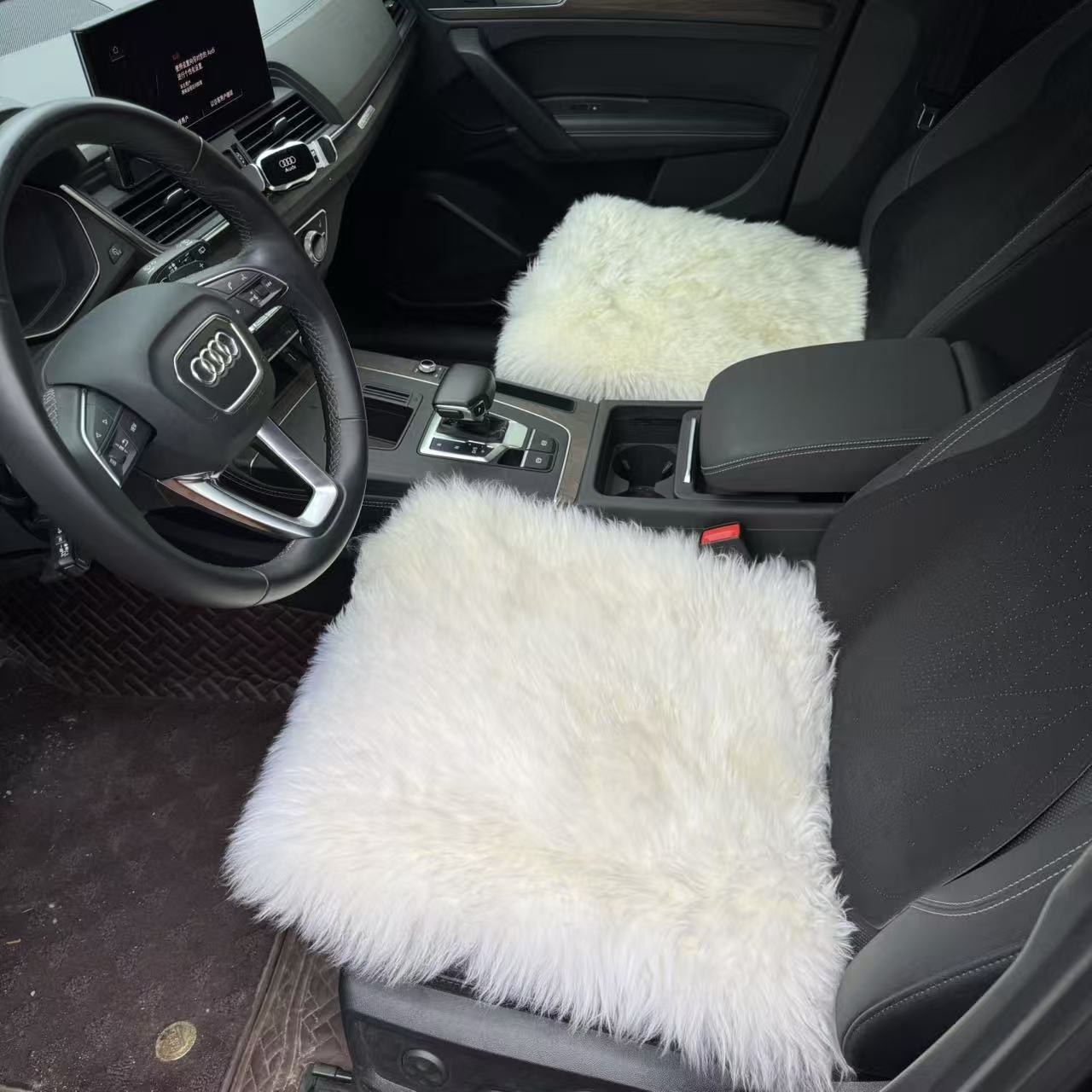 Sheepskin wool integrated car seat cushion, winter thickened real wool three-piece set, long wool warm car fur seat cushion