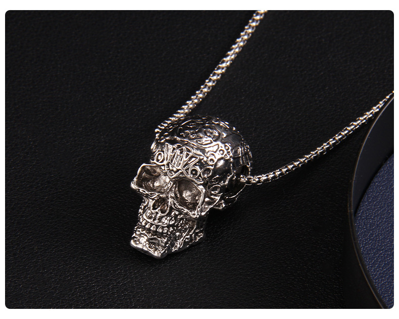 Fashion Skull Stainless Steel Three-dimensional Necklace 1 Piece