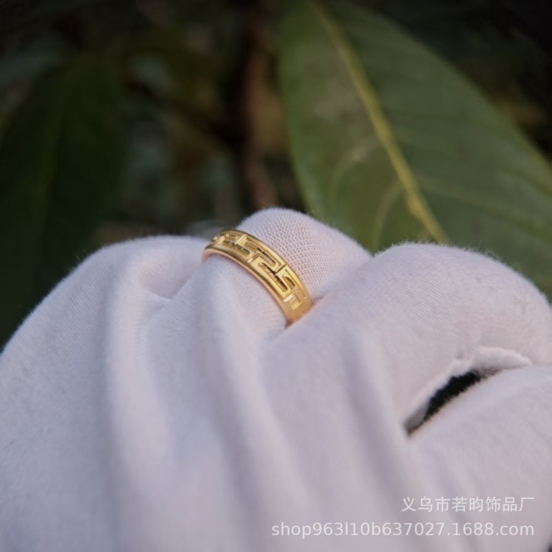 女性用模造ベトナムサンドゴールドリング、女性用ラブカーフラワーリング、開口部調整可能、ライブブロードキャストギフト卸売|undefined