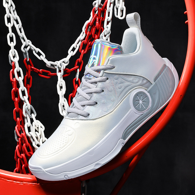 Wade's Way 12 Basketball Shoes, High Rebound and Shock-Absorbing Professional Shoes, Practical Shoes for Teenagers, Breathable and Lightweight Sports Shoes Wade's Way 12 Basketball Shoes, High Rebound and Shock-Absorbing Professional Shoes, Practical Shoes for Teenagers, Breathable and Lightweight Sports Shoes