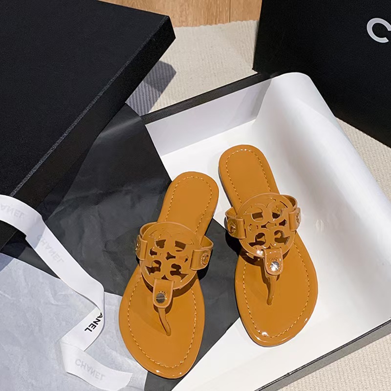 2024 nuevo tipo de zapatillas TB casuales con suela plana para mujeres de verano, zapatos de playa antideslizantes con suela gruesa