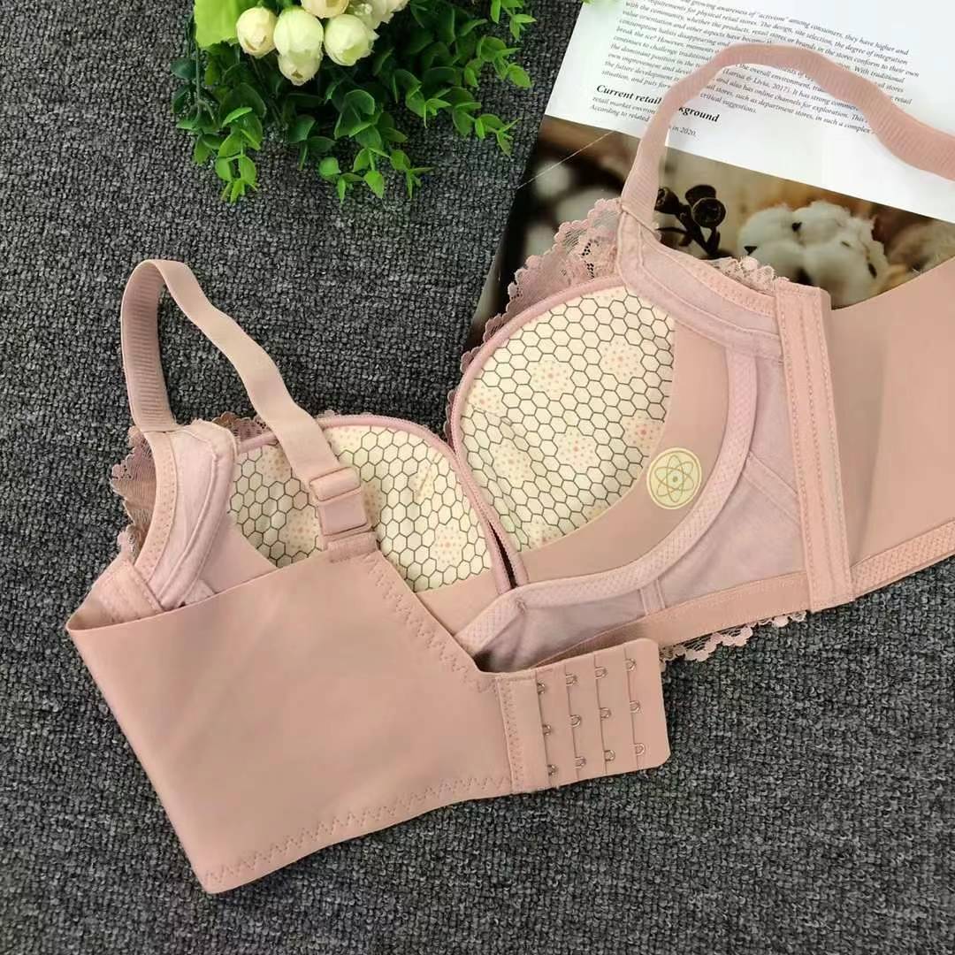 Nuevo sujetador de alta calidad de moda de encaje jacquard transpirable y cómodo ajuste lateral de pecho de tres filas de botones ropa interior para mujeres