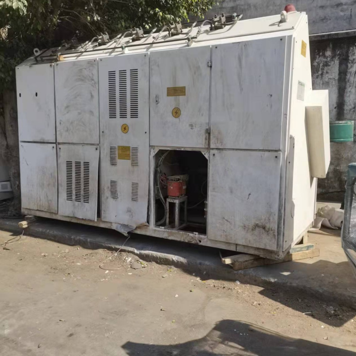 厂家直供木工机械设备高频拼板机大量高价回收二手木工机械设备