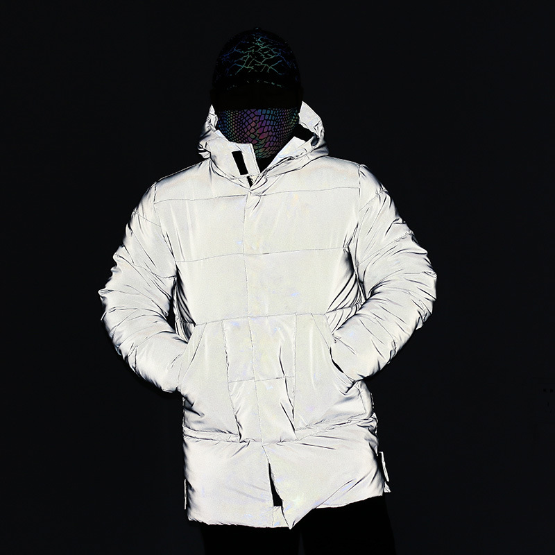 Pánské oblečení Nový zimní středně dlouhý reflexní bavlněný kabát Ztluštěný teplý reflexní bavlněný kabát Módní svítící kabát_voghion.com