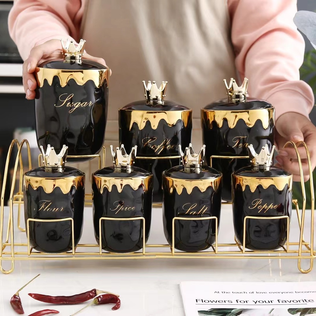 Estilo nórdico de cerámica condimento tarro cocina hogar condimento combinación traje botella de almacenamiento condimento frasco con tapa de aceite de sal