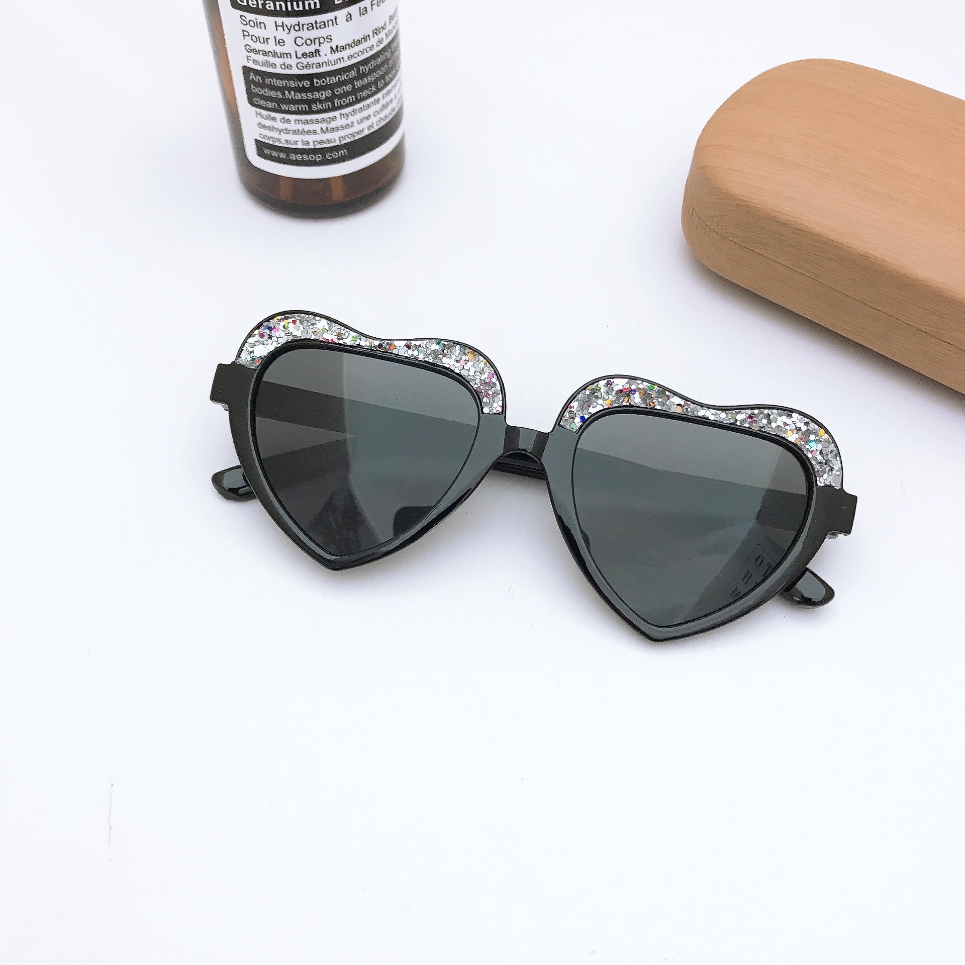 45g Weight Full Frame Glasses Structure Sunglasses Classification Ac, UV400 Protection Lens Material Special-Shaped Mirror Glasses Style Outdoor, Travel Occasion Solid Color Pattern All Seasons Season Children Unisex Gender Streetwear Style Streetwear Solid Color Ac UV400 Protection Special-Shaped Mirror Full Frame Kids Sunglasses 6