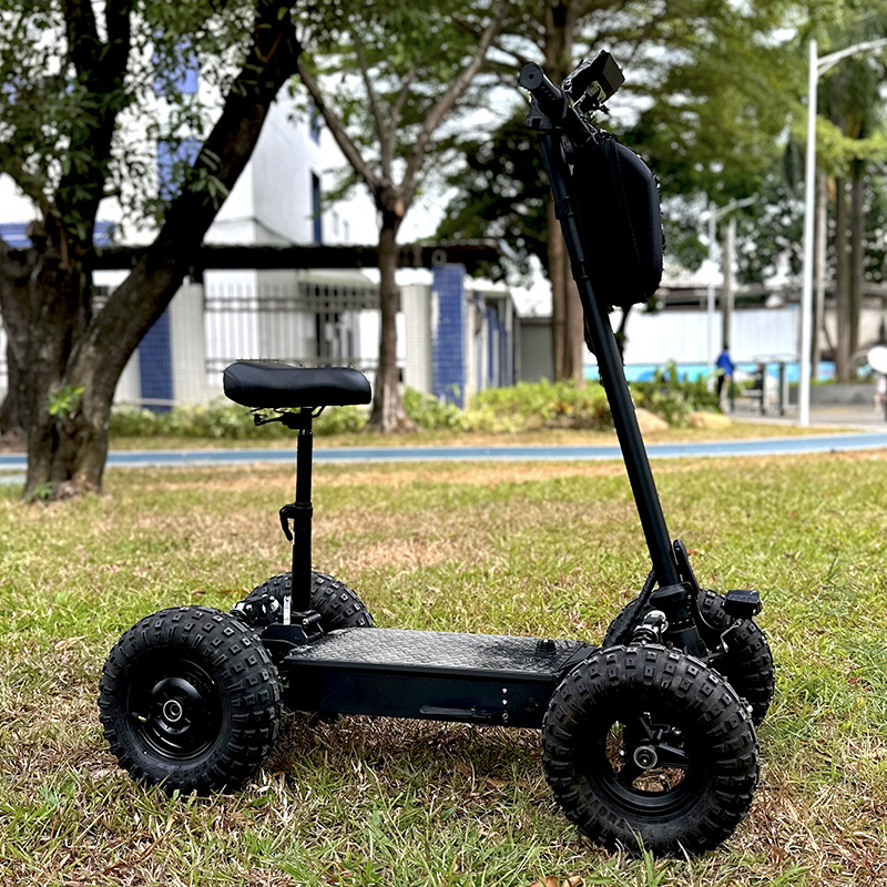 13 pulgadas fabricantes de neumáticos todoterreno de cuatro ruedas scooter eléctrico scooter de doble conducción coche de golf para personas mayores scooter