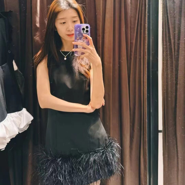 Design autumn solid color dress sleevless