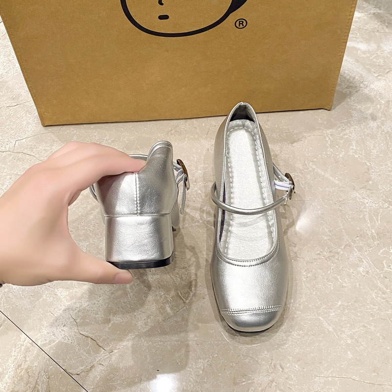 Silver Mary Jane Shoes for Women with Chunky Heels and Hidden Height Increase, New 2026 Spring/Summer Style, Shallow High-Heeled Leather Shoes Silver Mary Jane Shoes for Women with Chunky Heels and Hidden Height Increase, New 2026 Spring/Summer Style, Shallow High-Heeled Leather Shoes