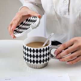 BN千汇赫本风马克杯女咖啡杯子家用陶瓷高颜值水杯牛奶燕麦片早餐