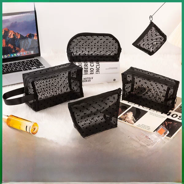 Black Velvet Heart-Shaped Mesh Makeup Bag, Breathable Hollow Toiletry Storage Bag, Portable Partitioned Handbag 22X14Cm
