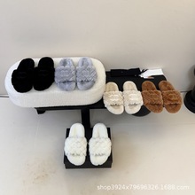 ߶Ʒ|  25¿СLyëëЬ⴩һЬ